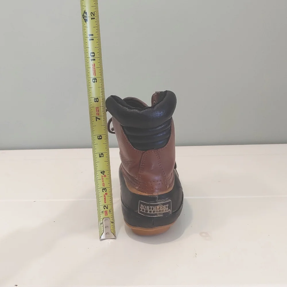 Northwest Territory Thinsulate Leather duck waterproof brown boots shoes size 9